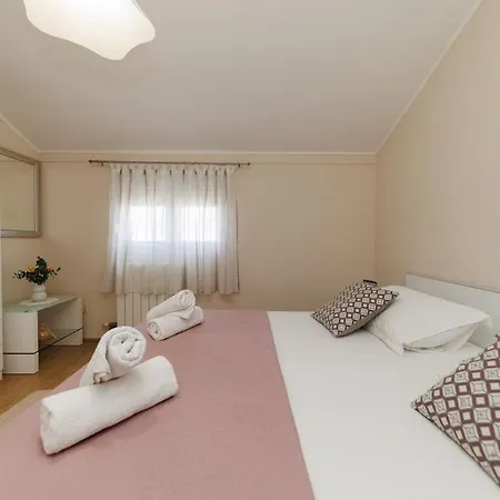 Mira Apartament Zadar