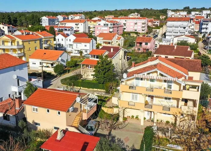 Lägenhet Mira Zadar